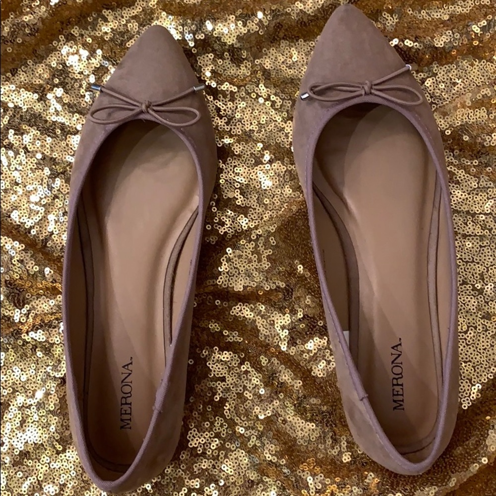 Merona Size 7 Pointy Toe Flats